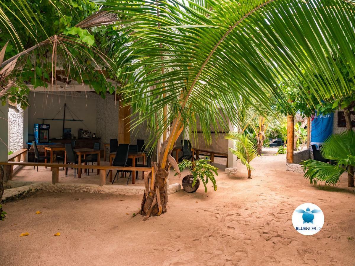 Blue World Dharavandhoo Ngoại thất bức ảnh